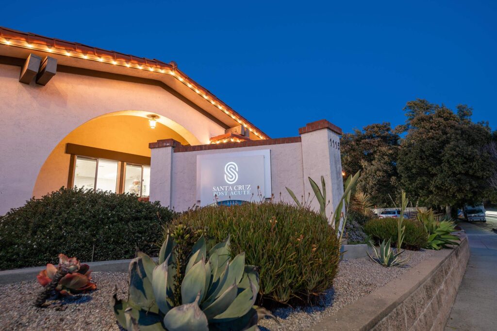 Santa Cruz Post Acute is a 135-bed short-term rehabilitation and skilled nursing facility located in the heart of Santa Cruz, California.